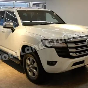 TOYOTA LANDCRUISER 300 VX