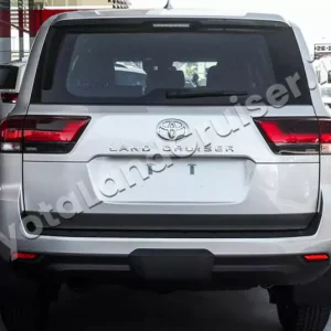 TOYOTA LANDCRUISER 300 GX
