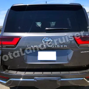 TOYOTA LANDCRUISER 300 SAHARA ZX