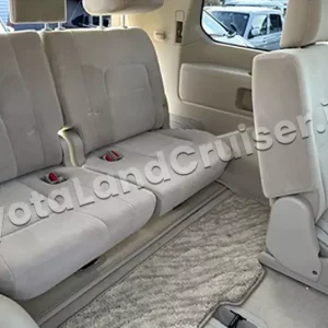 TOYOTA LANDCRUISER 200 AX