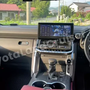 TOYOTA LANDCRUISER 300 GR SPORTS